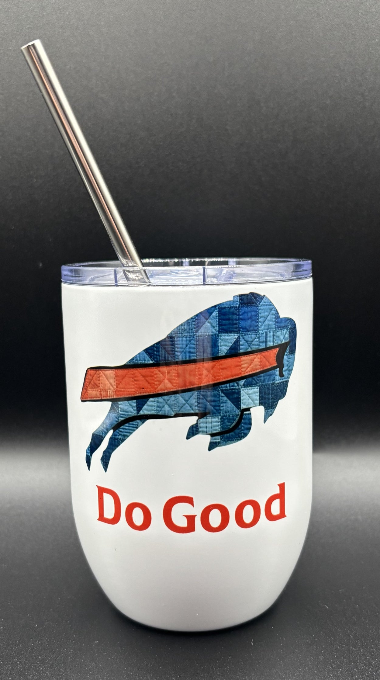 Drink cup with blue patchwork buffalo and 'Do Good' text, Bufalo Bills, Courtly Quilter